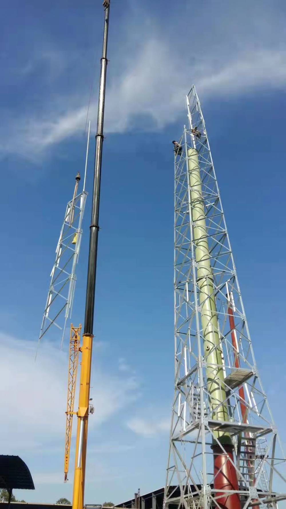 晟泓通讯应急车监控杆玻璃钢烟囱塔火炬塔烟筒塔架