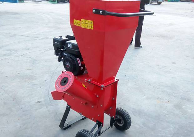 浙江省大功率汽油碎枝机卧室树枝粉碎机报价电动款树皮破碎机