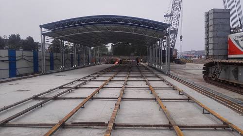 轨道钢筋加工棚推拉雨棚带滑轮工地料棚移动式彩钢拱形轻钢结构铁皮蓬