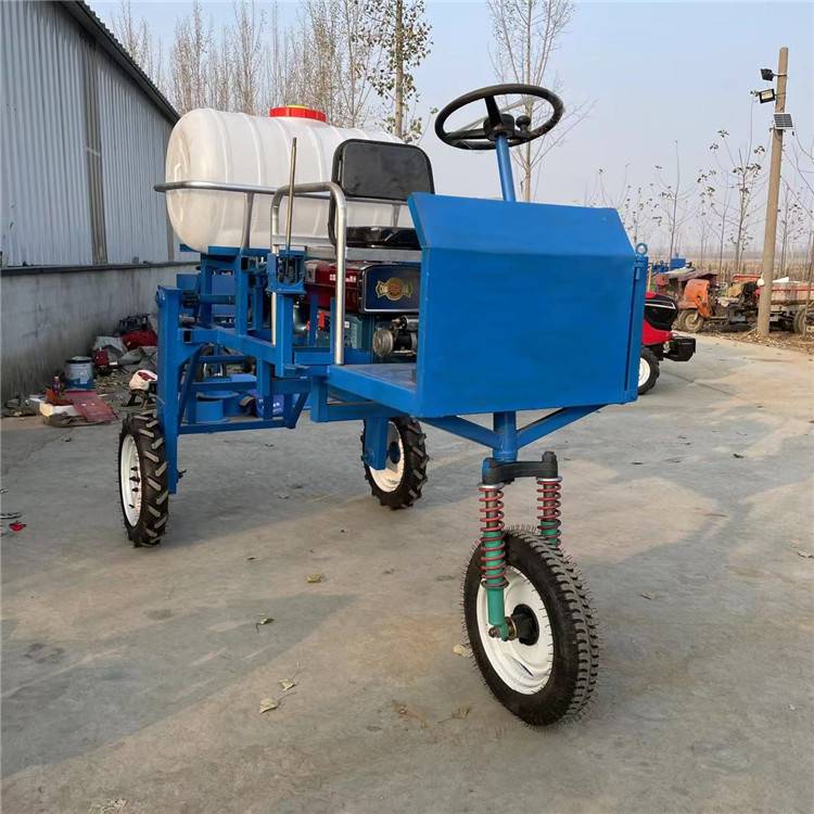 小型自走式打药车柴油15马力小麦蔬菜四轮打药机