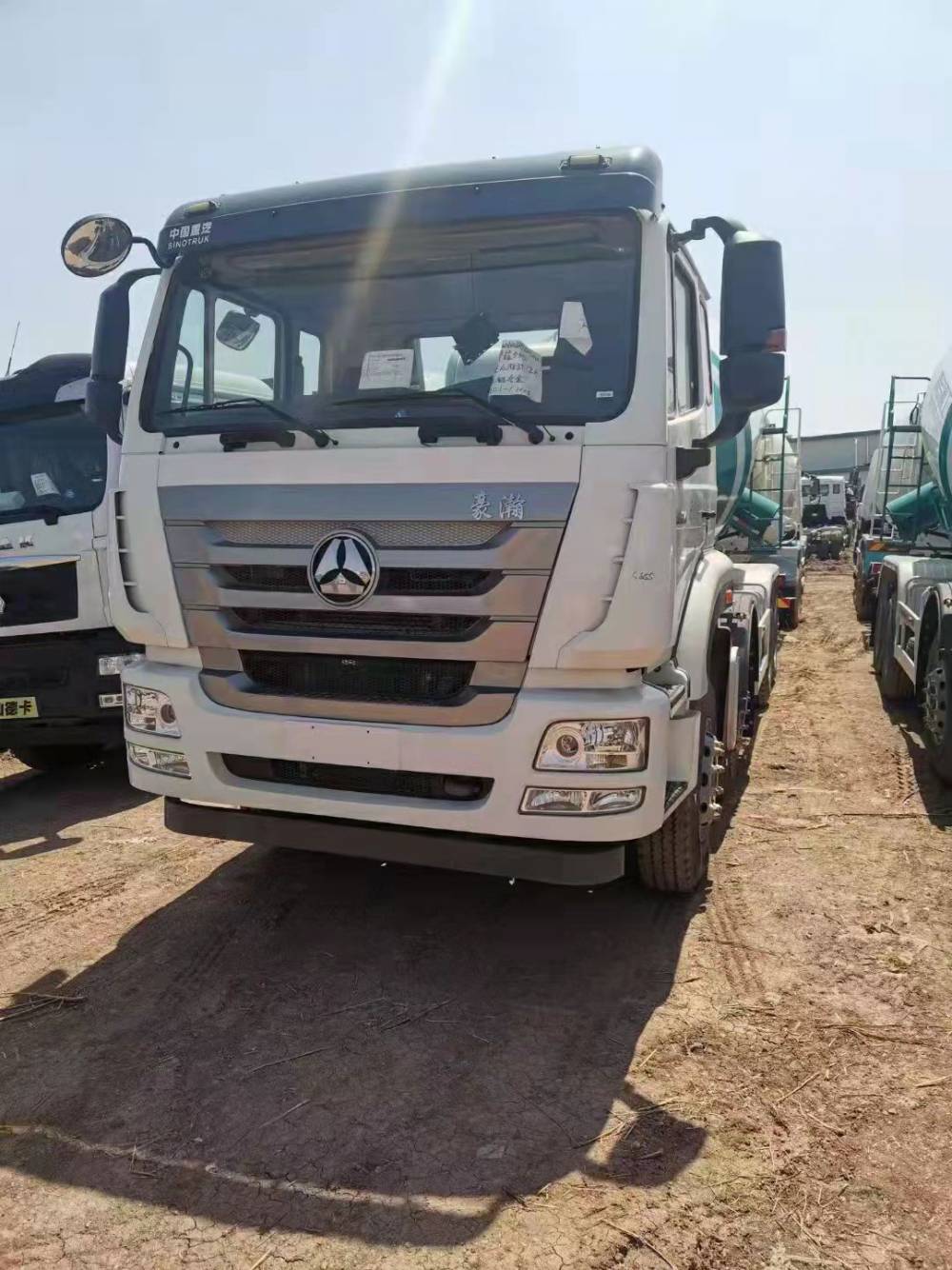 豪瀚12方搅拌车图片