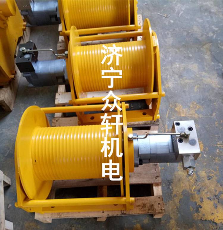 湖北挖掘机拉木头液压绞车绞盘吊车提升机卷扬机一吨