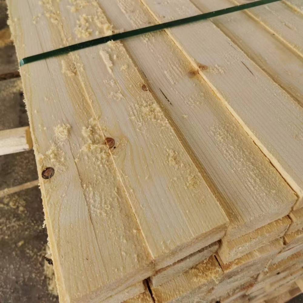 高温天气不蓝变不开裂河北峰峰矿杉木方木建筑基建方木条子图片