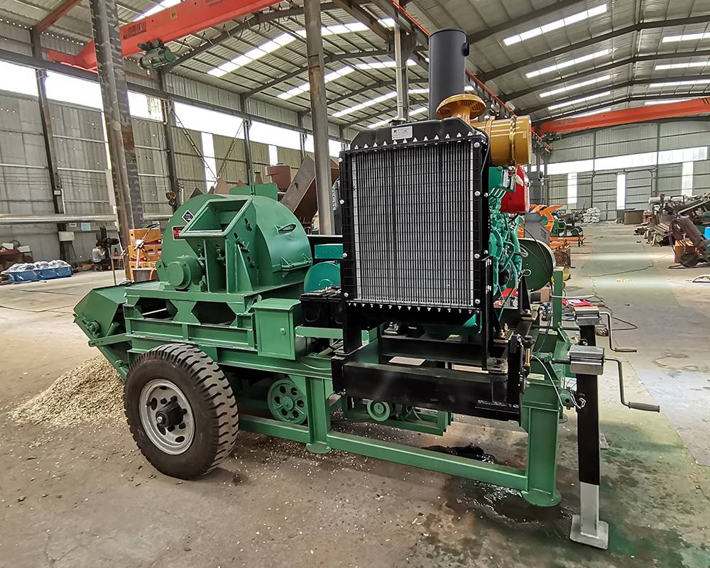 1000型大型移动式电机柴油机木屑粉碎机菇木粉碎机食用菌粉碎