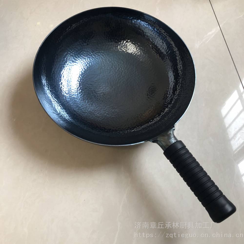 章丘手工铁锅开锅烤蓝过程