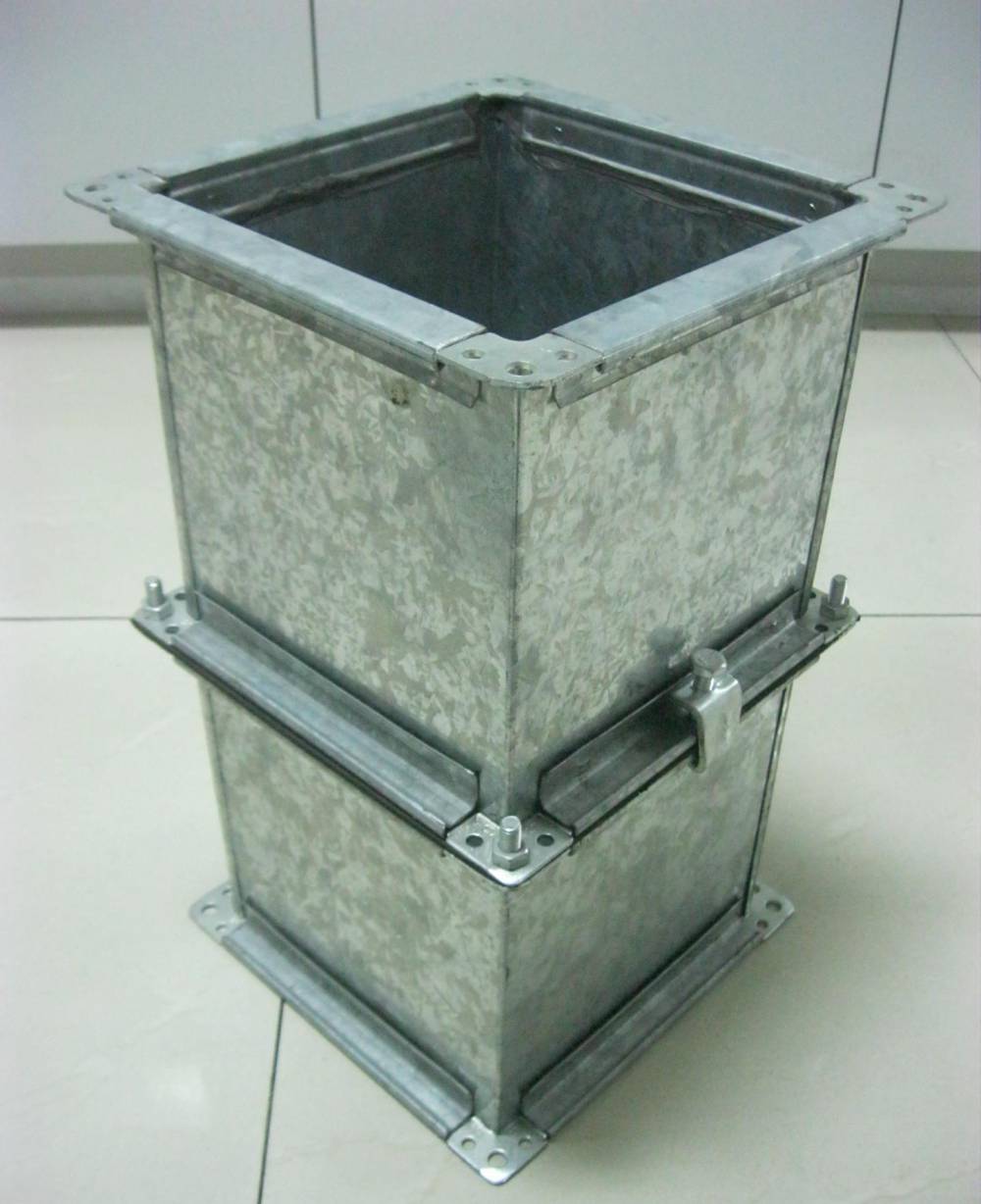 甘肃庆阳市共钣法兰风管消防排烟通风管道不锈钢角铁法兰共板风管