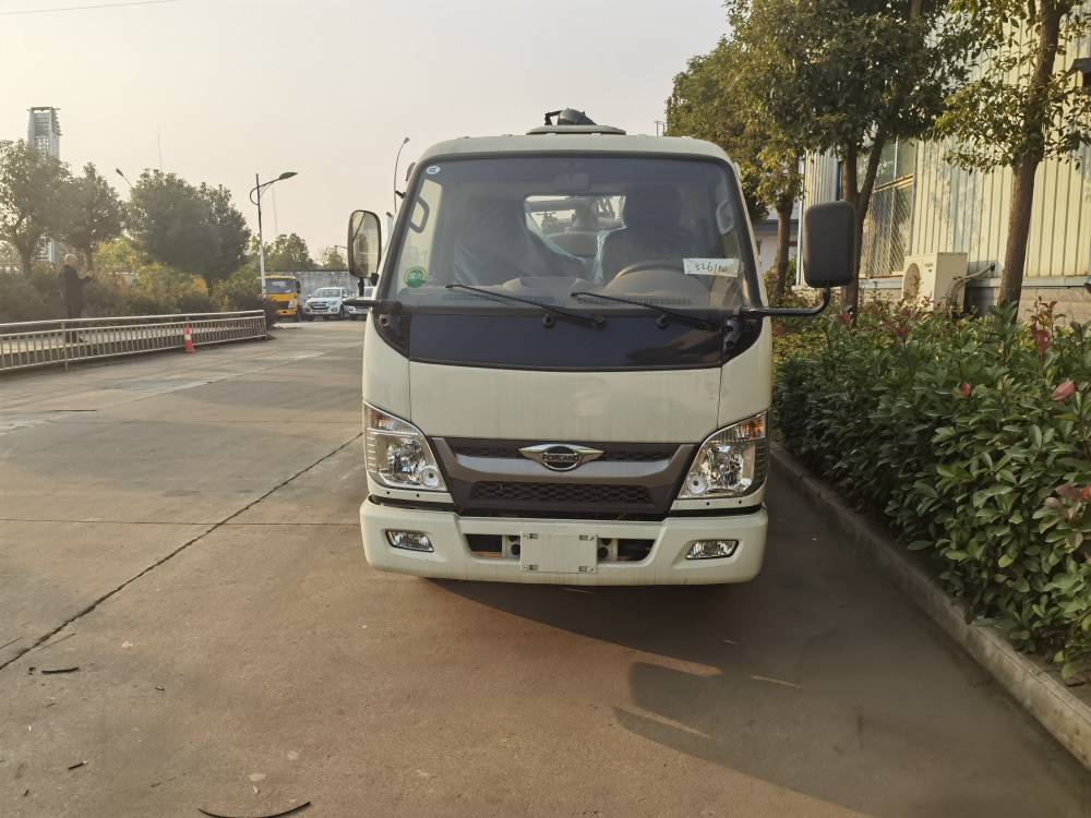 国六福田小卡时代2吸粪车小型3吨液态污物吸运车