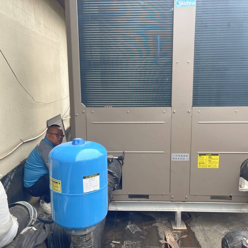 浴池热水机组 空气能热泵热水工程