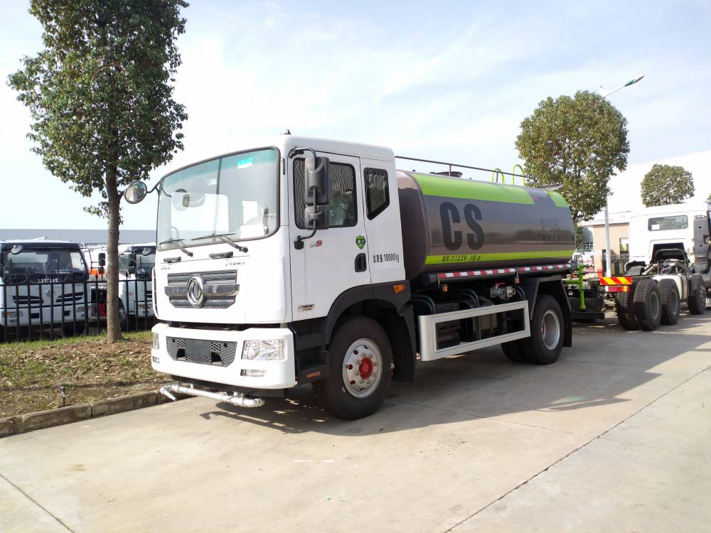 九江打药洒水车 东风5方打药洒水车厂家精准价格