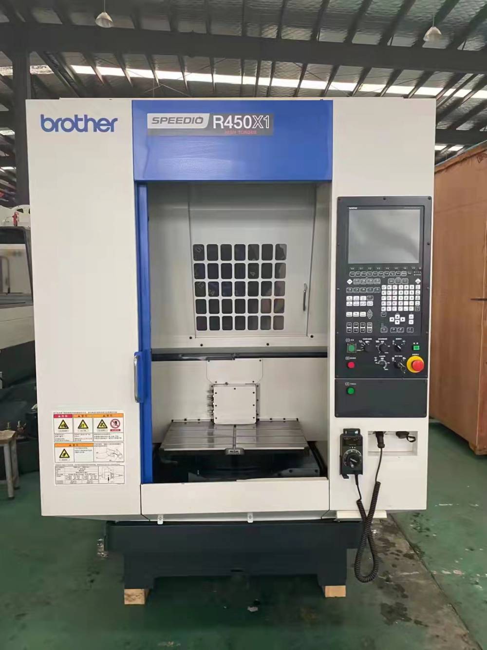 处理二手日本兄弟r450x1双工位钻攻中心二手钻攻中心二手钻攻机