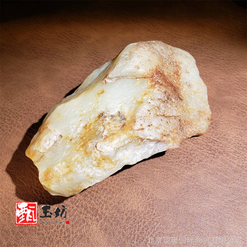 和田玉山流水料-新疆和田玉山流水-山流水和田玉原石-甄玉坊新疆和田玉