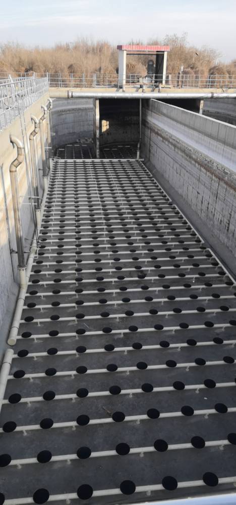 【微孔曝气器_河南涵灏_盘式膜片微孔曝气器图片】微孔曝气器_河南涵