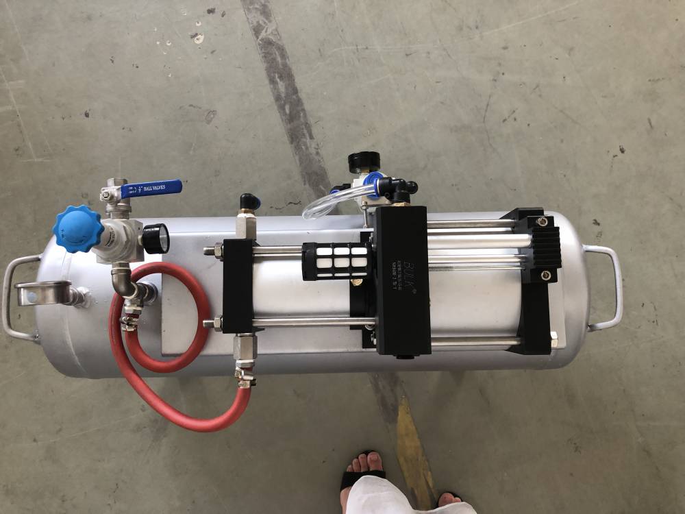 供应进口smc气体增压器空气增压泵空气压缩增压设备