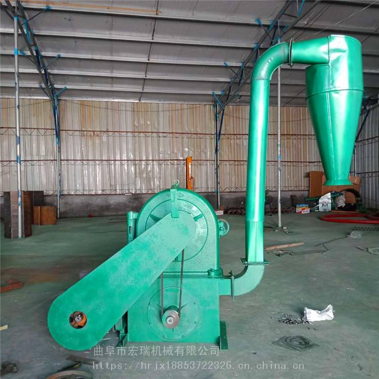 孝感自吸式粉碎机齿盘式粉碎机玉米饲料立式无尘粉碎机
