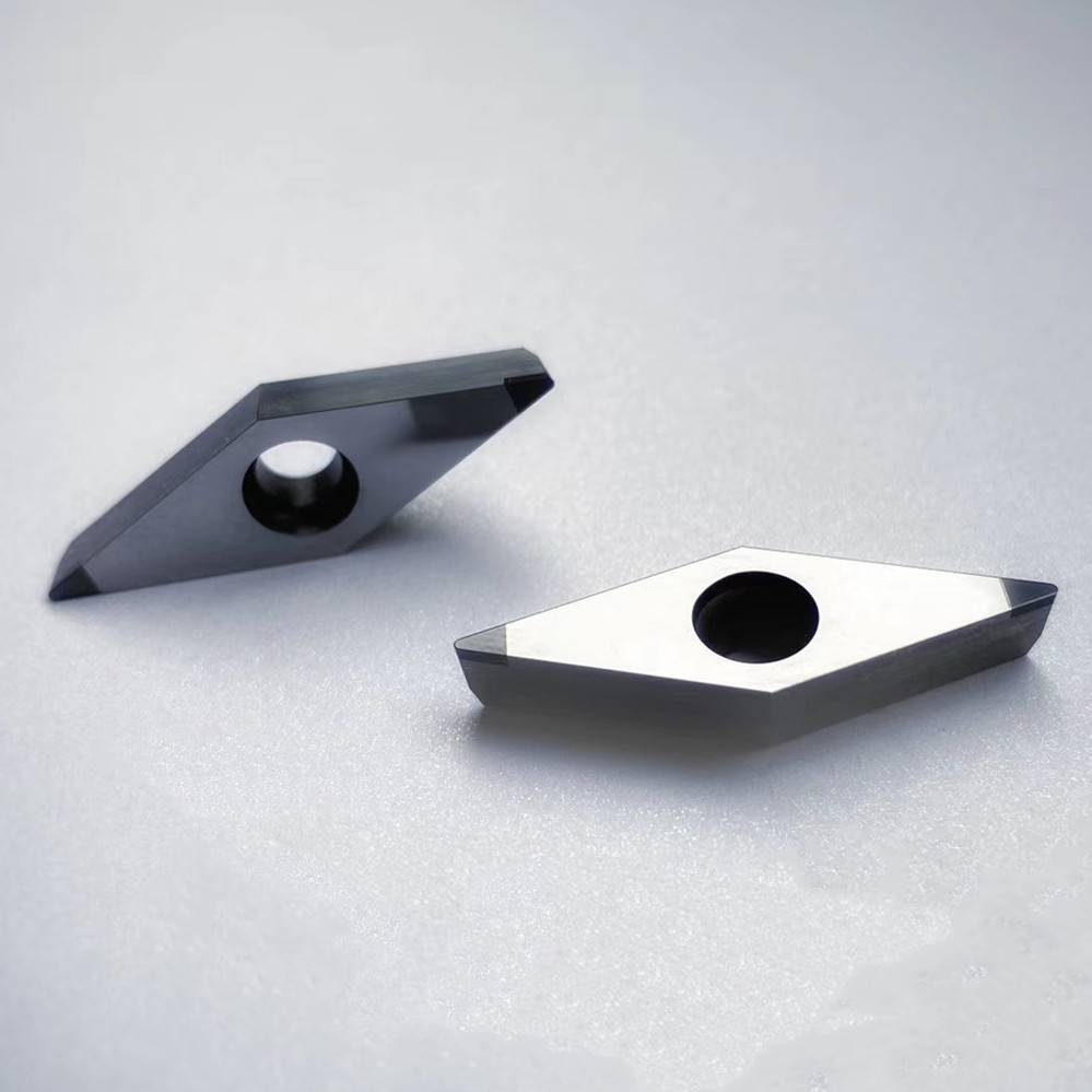 加工淬火钢传动轴刀具华敏氮化硼车刀