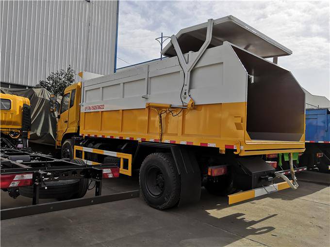 专拉农户8方粪污粪便运输车 拉8吨污泥清运车新价格