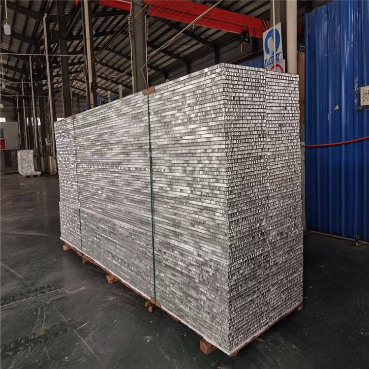 随州隔音铝复合板订做木纹色铝蜂窝板厂家