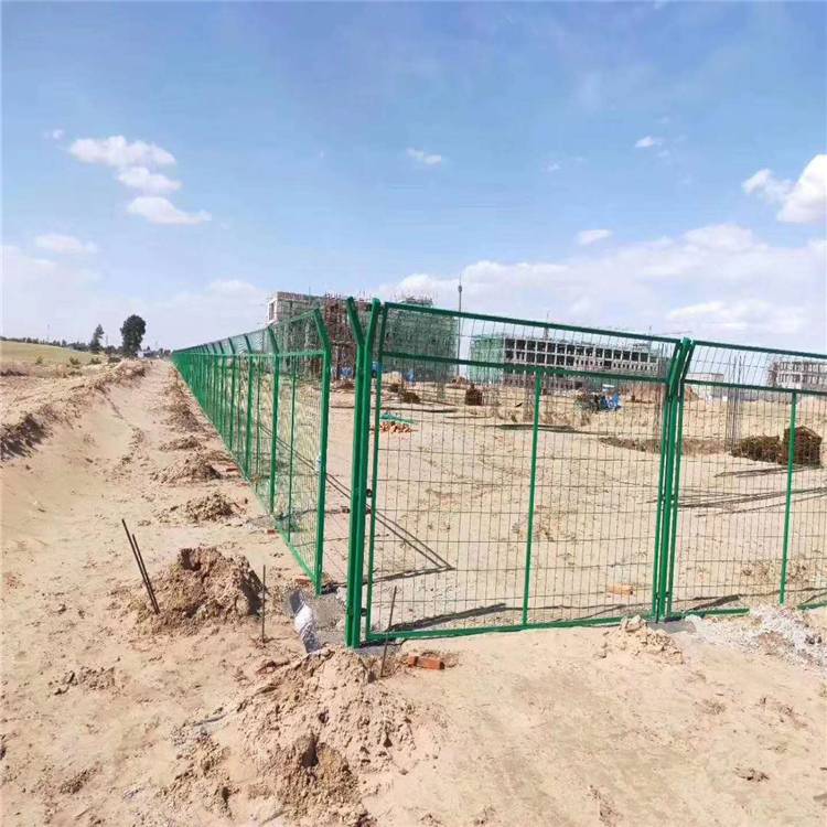 钢板网护栏网勾花网围网绿篱围网网箱