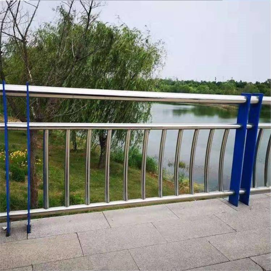 广东深圳桥梁护栏天桥人行道防护栏河道观赏不锈钢护栏