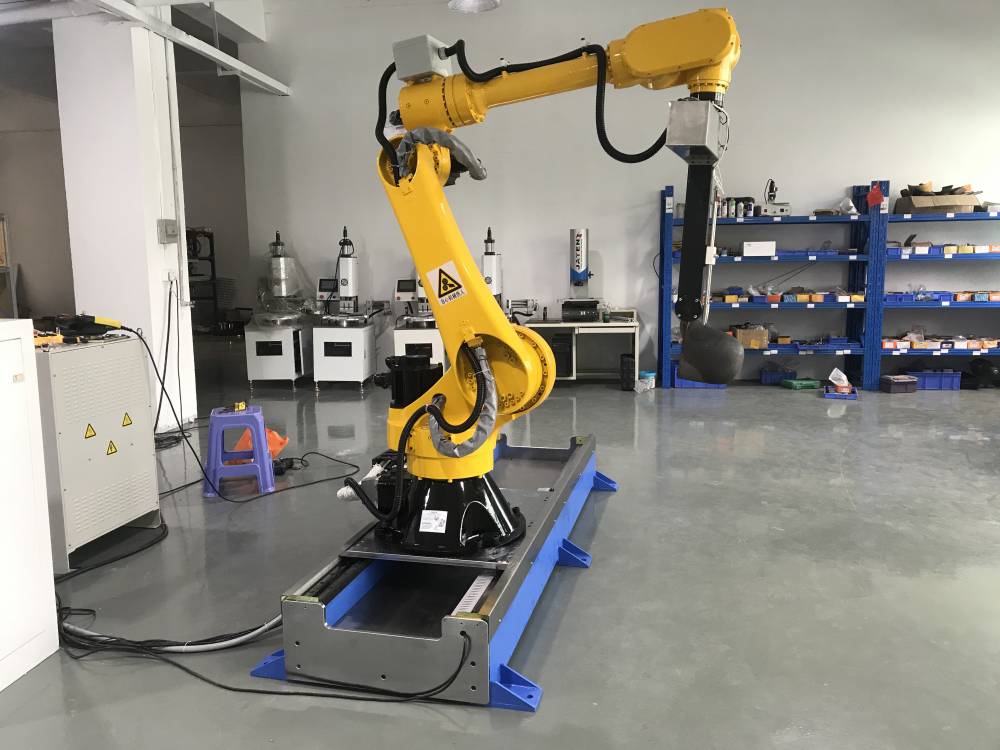 【浇铸给汤机械手 铝水铝液合金给汤自动化机器人】视频介绍 - 中国