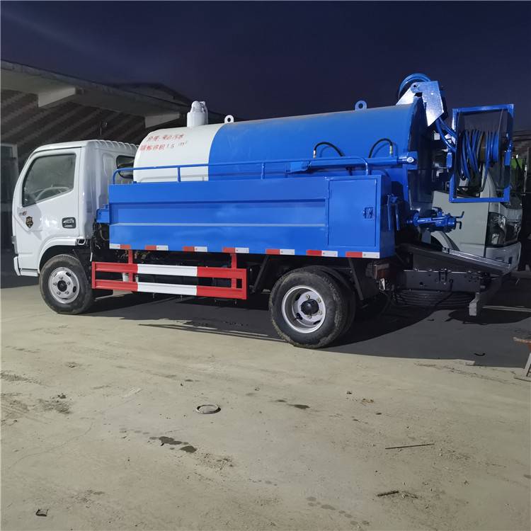 8吨吸污车小型吸污车图片
