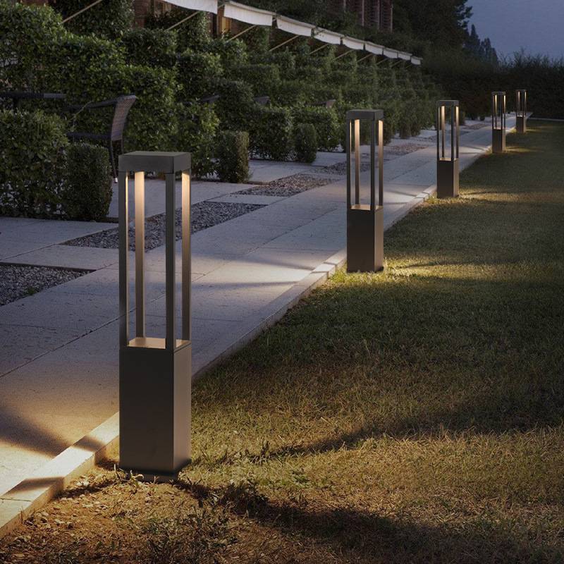 成都青白江太阳能路灯厂家电话，一体化户外全套太阳能灯具