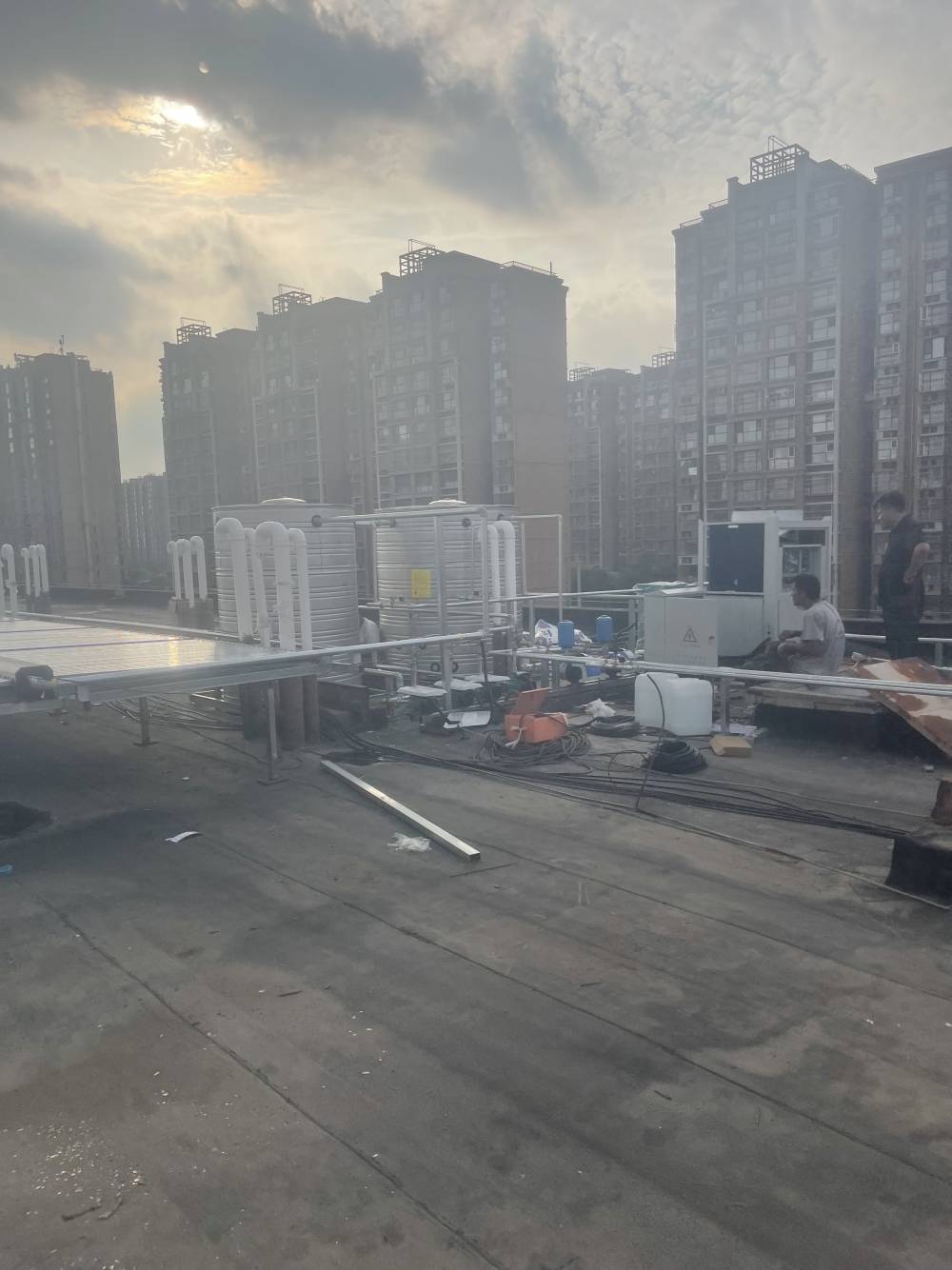 学校太阳能热水工程