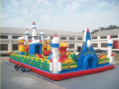 儿童室外淘气堡游乐设备厂家