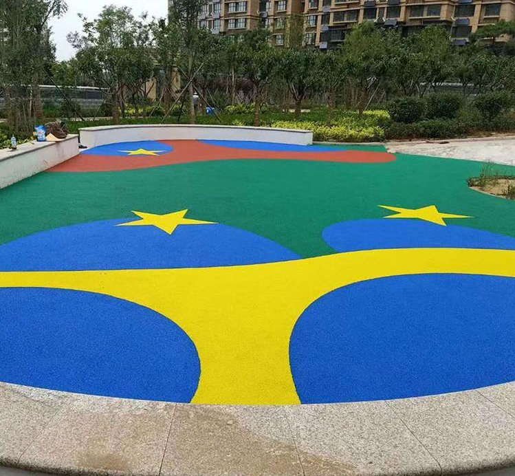 【佳木斯,七台河,牡丹江幼儿园地面塑胶跑道地垫户外施工公园小区游乐