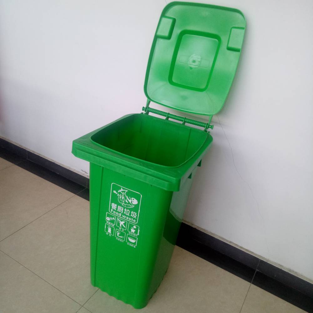 拜仁再度发威，连胜气焰不减