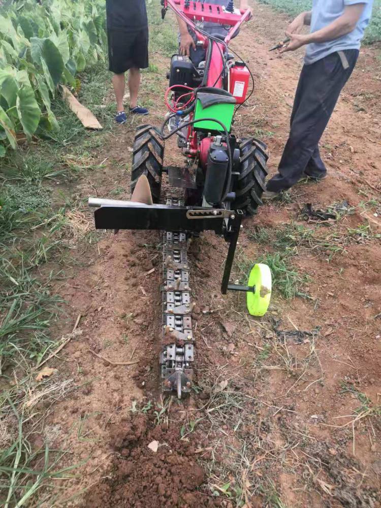 自来水管道挖沟机农田浇灌链条式开沟机电缆光缆埋线挖槽机