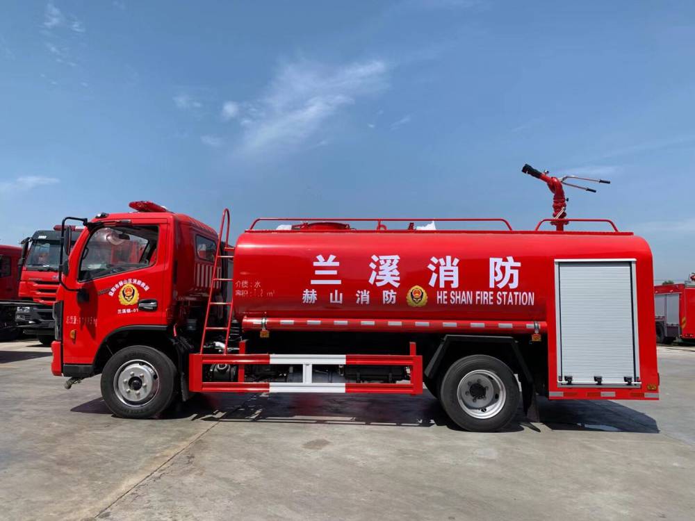 12吨消防车供液消防车参数图片