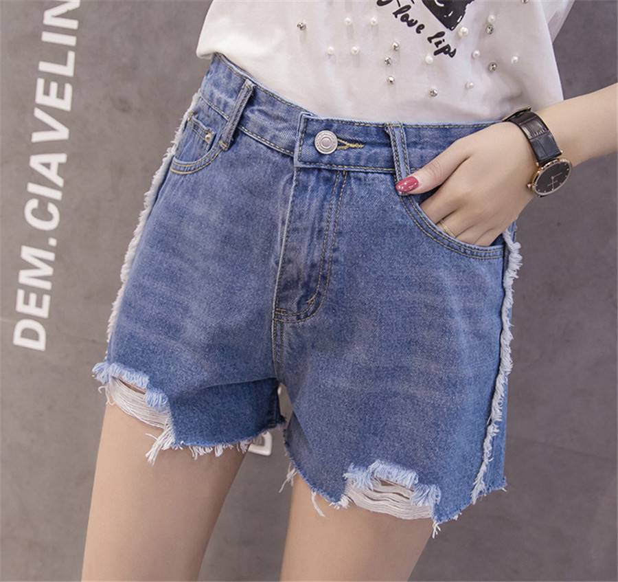 黑龙江佳木斯桦川新款童装连衣短裙杂款牛仔裤热裤10元三样货源批发市场