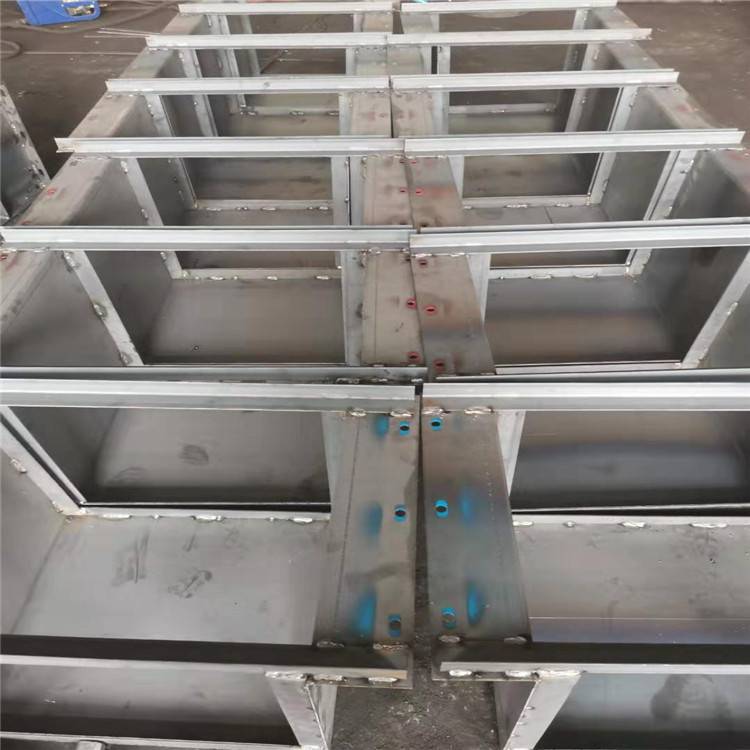 混凝土u形槽模具水利给水流水槽模具
