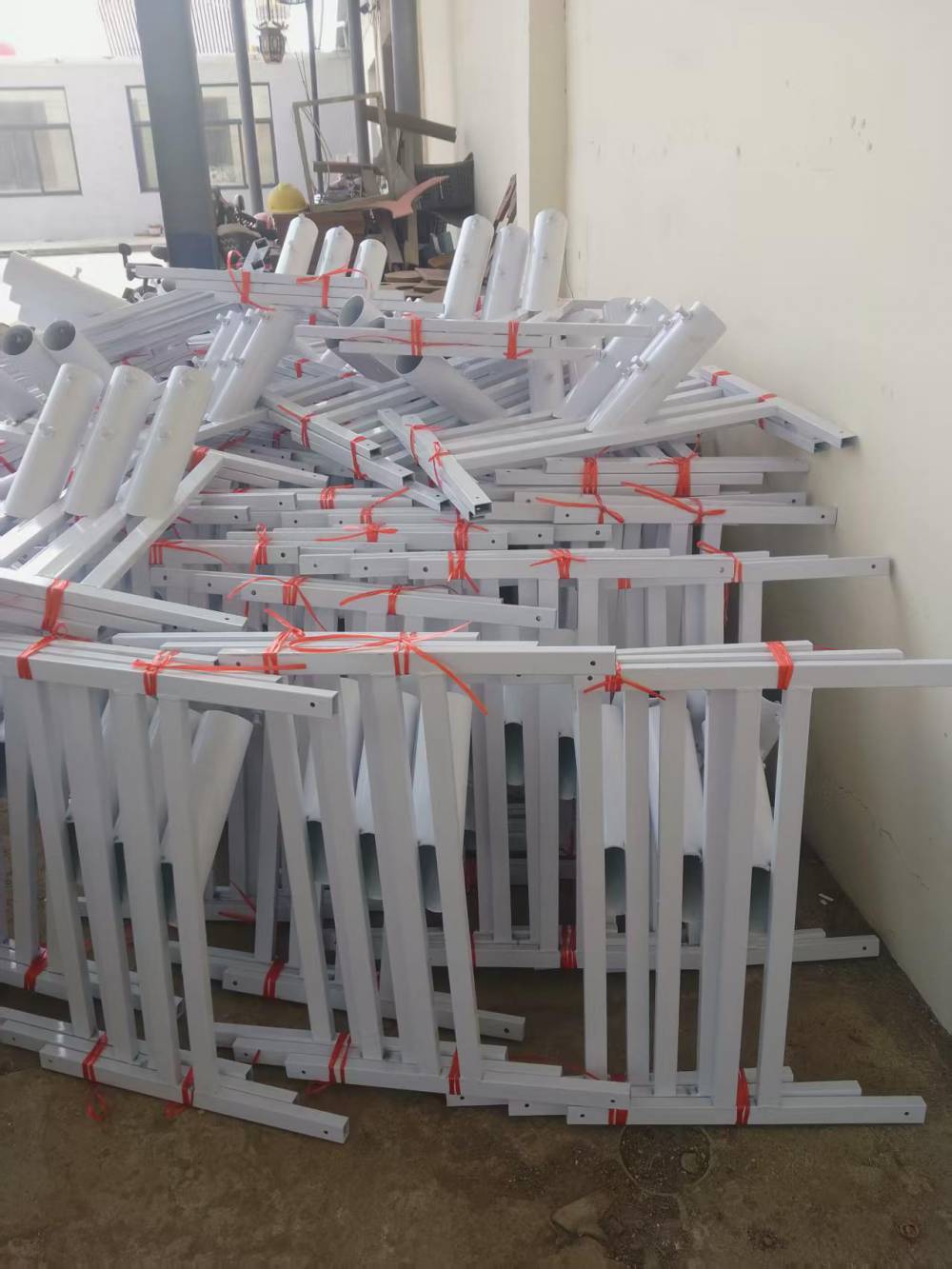 太阳能路灯生产厂家 源头厂家 持久续航 新农村改造旧小区改造专用路灯