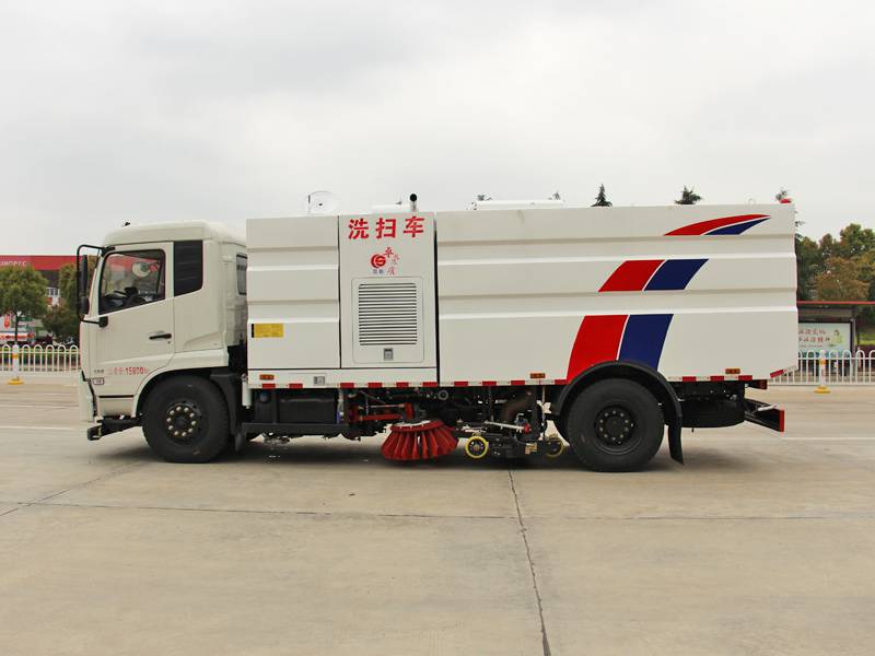 东风天锦扫路车8方洗扫车市政环卫路面高压清洗扫路车道路清扫车