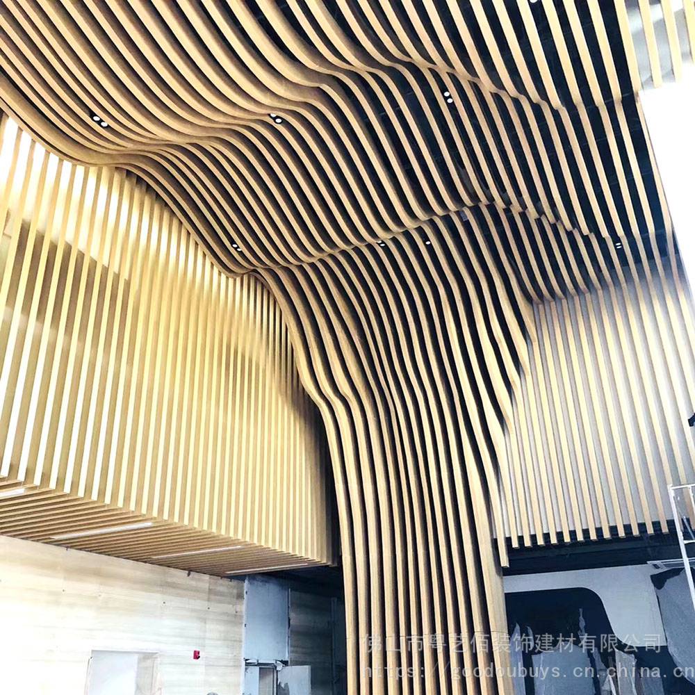 定制25mm波浪型吊顶铝天花30mm厚s型波纹造型吊顶图片