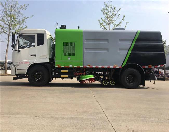 中联重科清洗扫路车价格查询道路清扫保洁***车型,采用了我司***的v型