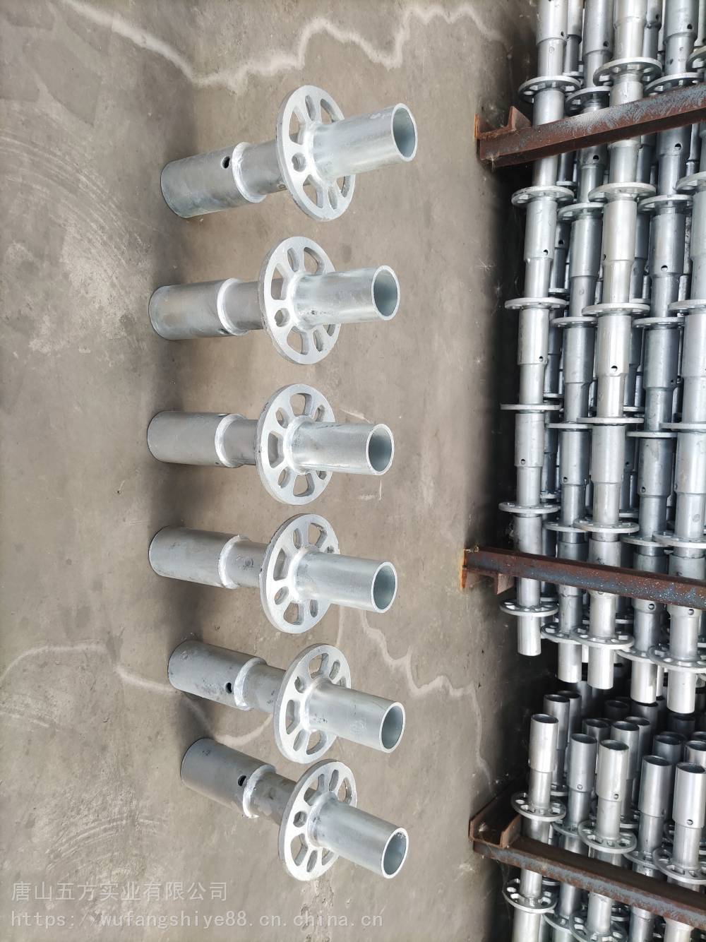 盘扣式脚手架热镀锌标准基座调节立杆辅助杆4860建筑施工高效安全便捷