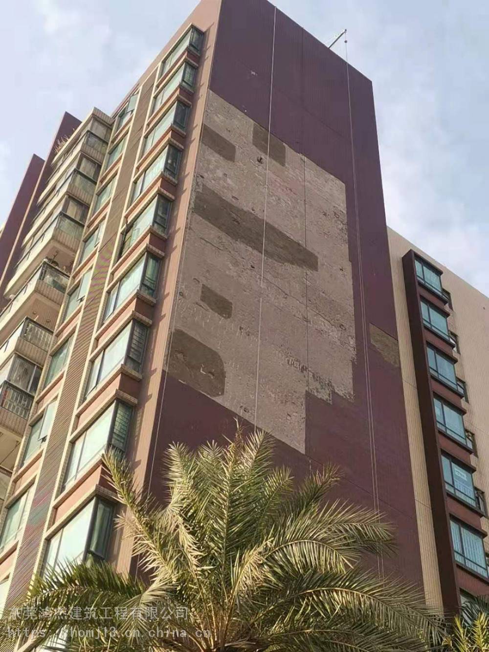 东莞附近外墙贴瓷砖防水补漏价钱