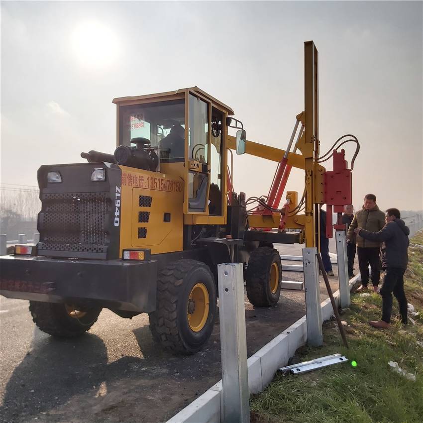 波形护栏打桩机园林打桩机价格大量德建装载式护栏打桩机