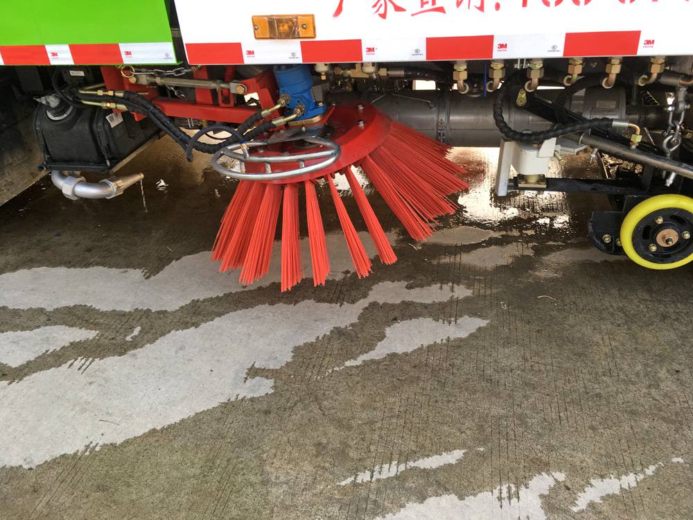 洗扫车