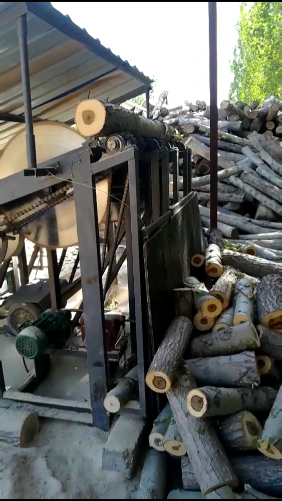 曹县广骏机械圆木截断锯原木断料锯圆木断截锯圆木锯木机