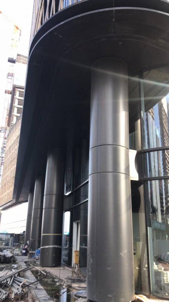 大型购物镂空雕刻铝单板包柱圆柱装饰