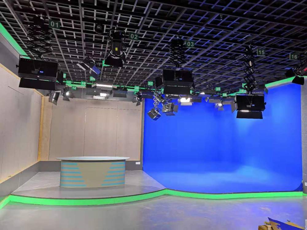 天津虚拟演播室蓝箱制作抠像摄影棚