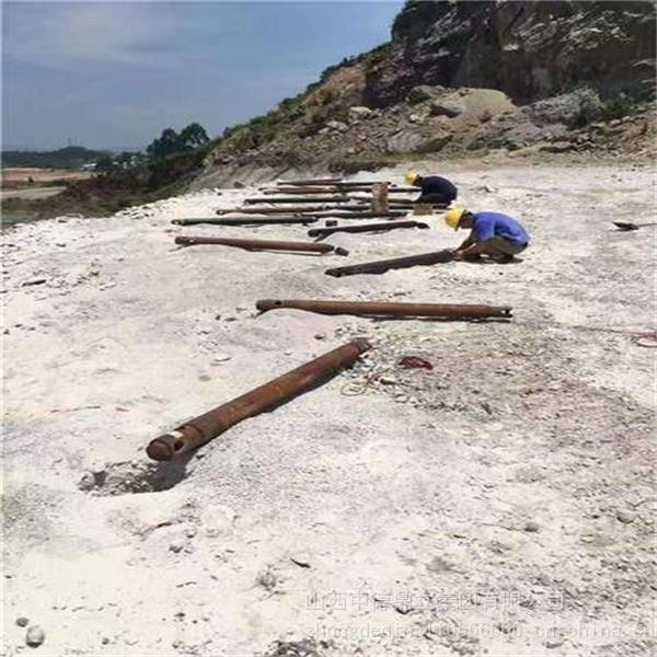 河南开山修路二氧化碳爆破开采方式