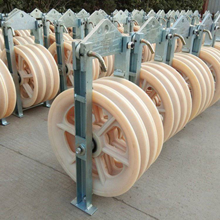 钢芯铝绞线地线放线滑轮高塔三轮放线滑车吊挂钩式大直径滑车