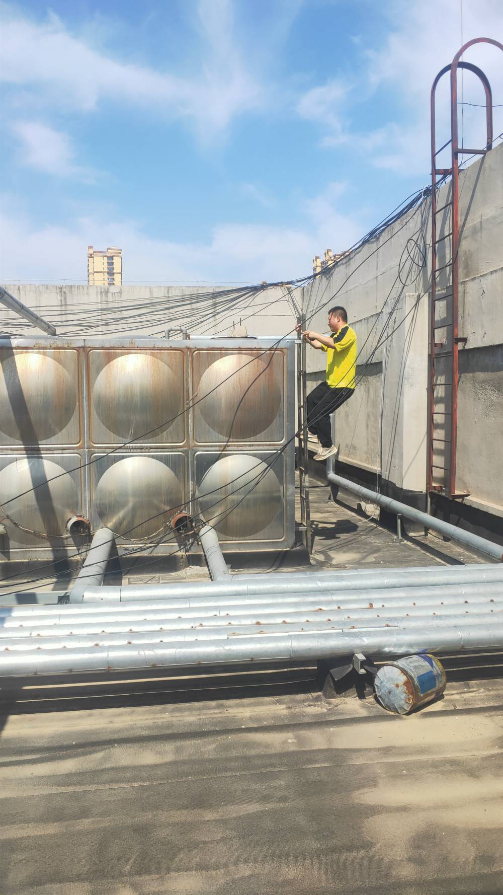 太阳能工业热水工程