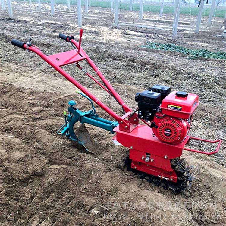山地果园小型翻地机柴油除草耘锄机链轨式微耕机