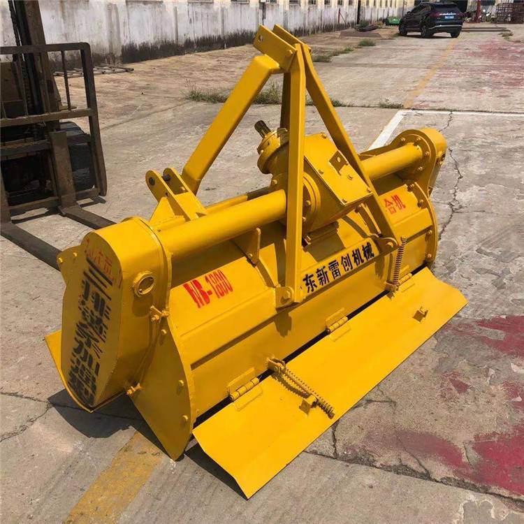 雷创石灰土水泥拌合机1800型三排链条冷再生工程路拌机